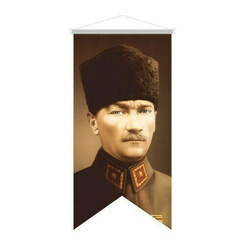 Atatürk Kırlangıç Bayrak No 13